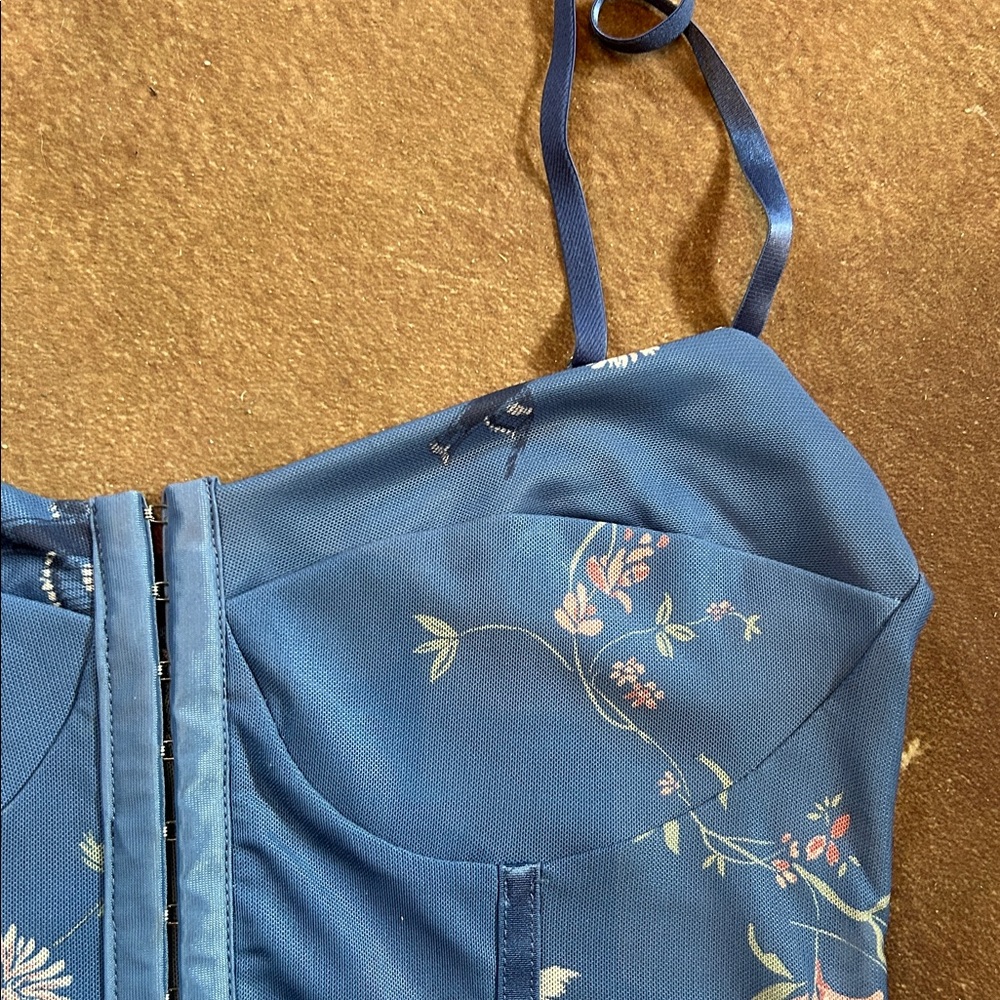 NWT X Intimately FP Printed Night Rhythm Bodysuit in
Blue Floral Combo Size L - Picture 10 of 10